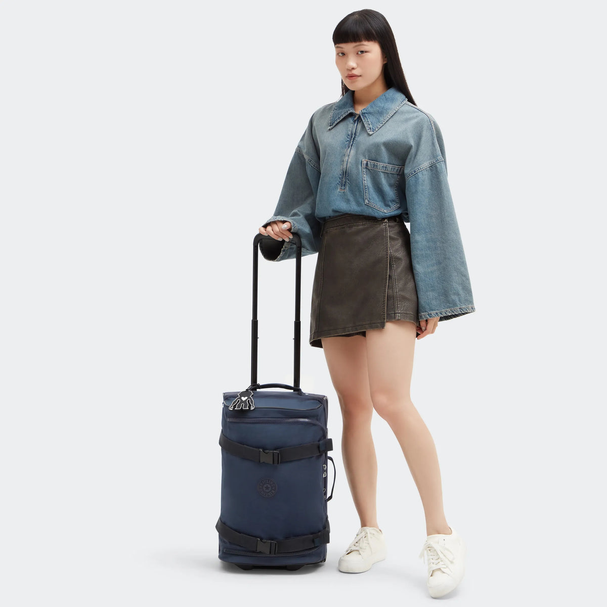 Aviana Small Rolling Carry-On Duffle Bag Blue Bleu 2 - 2